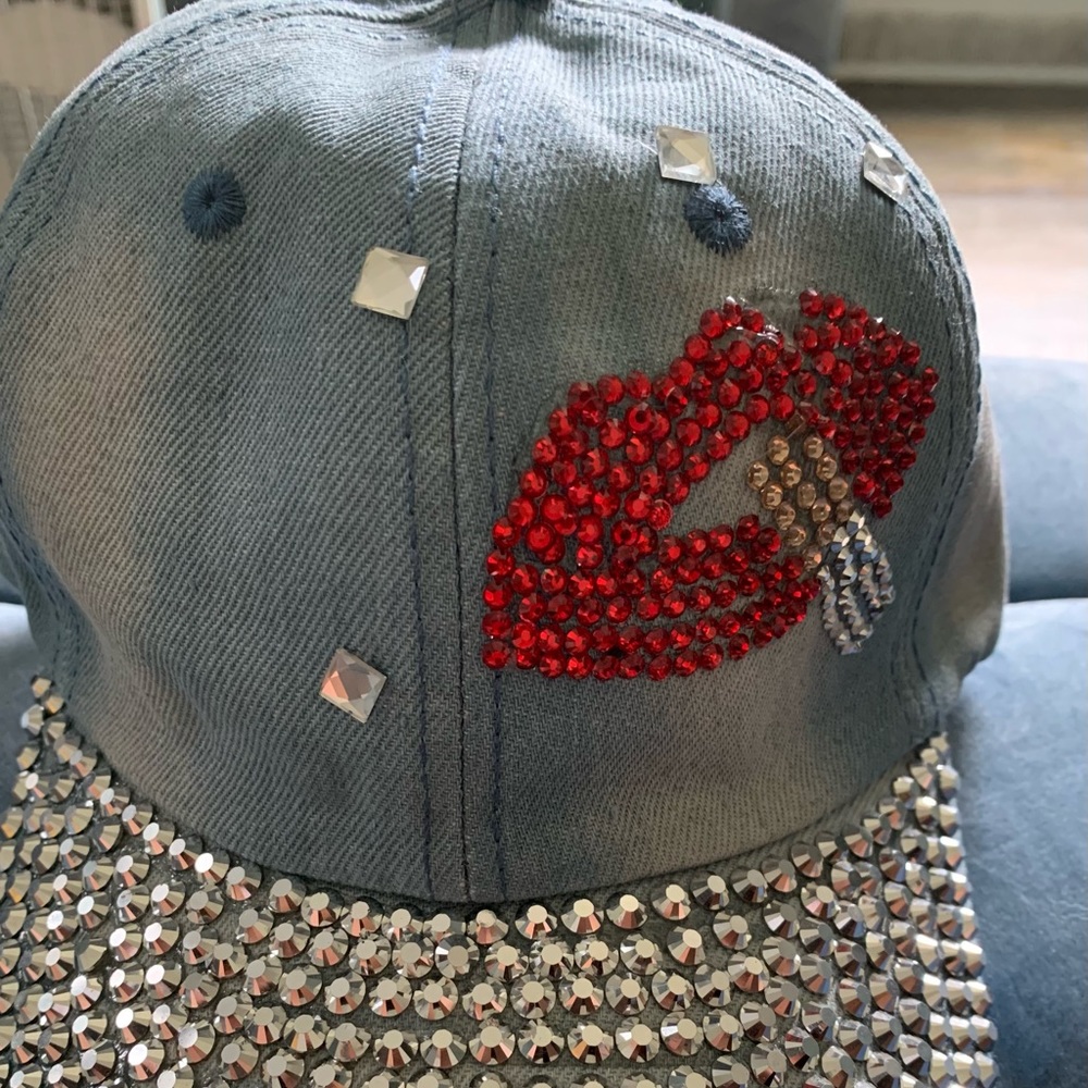 Jean rhinestone cap NWOT